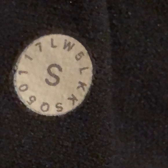 Lululemon dark gray leggings size small - Picture 8 of 8